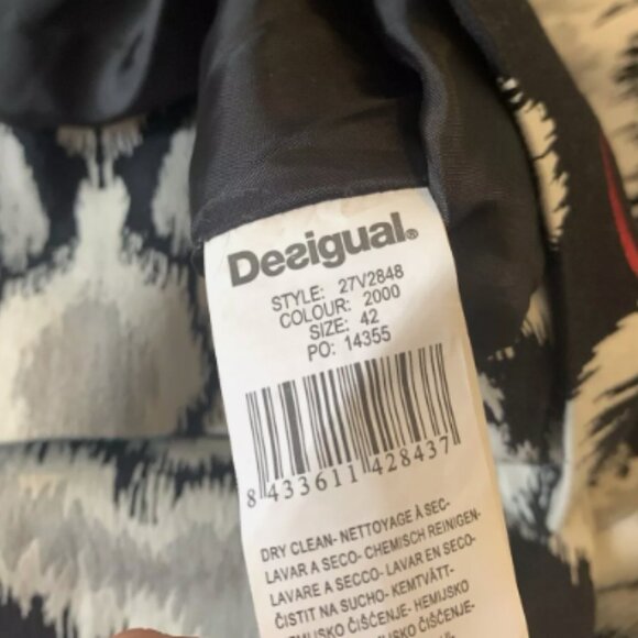 Desigual - Picture 3 of 4